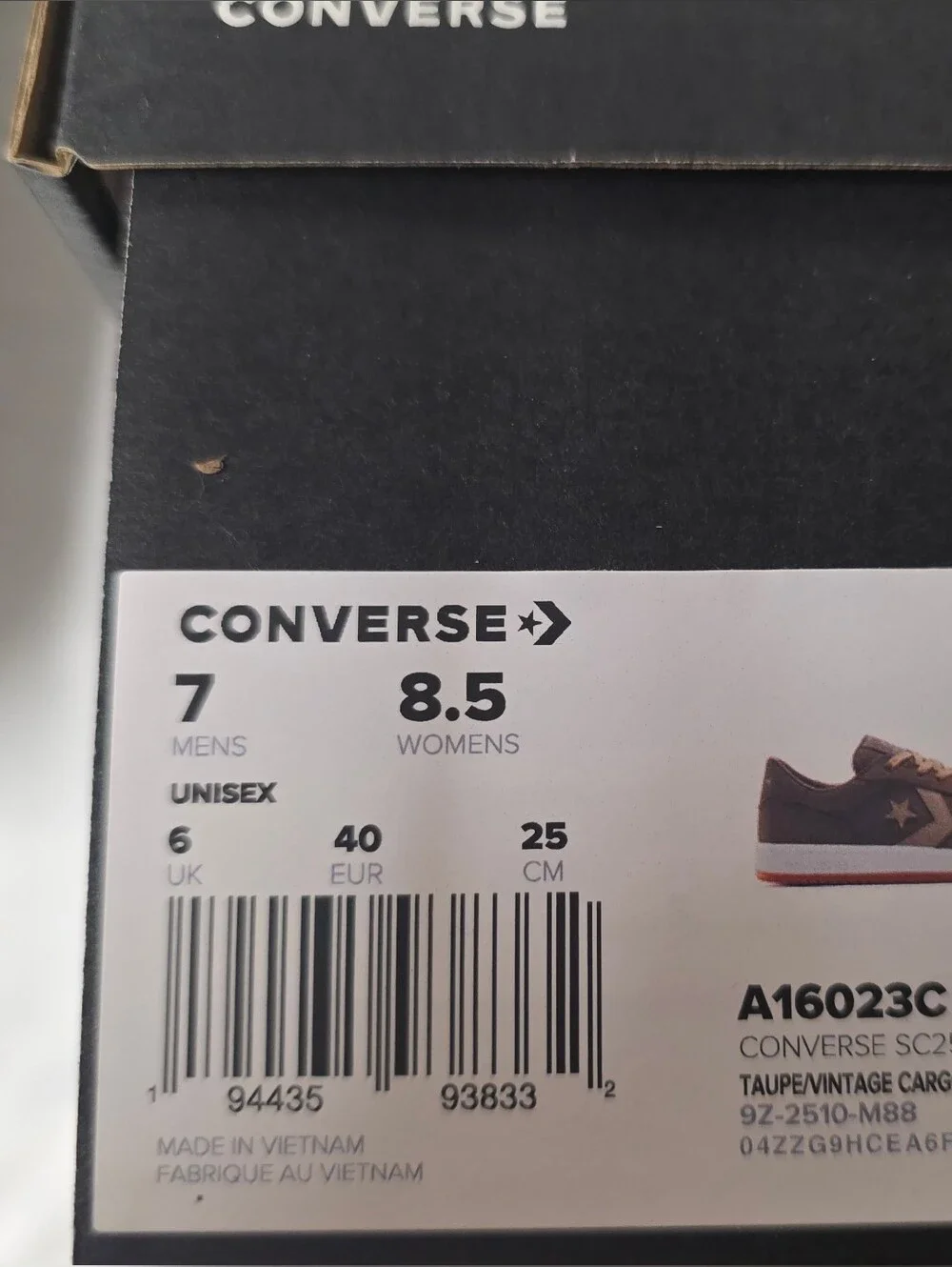 Converse Unisex Sport Casual Men's Low-Top Sneakers in Taupe with White Midsole